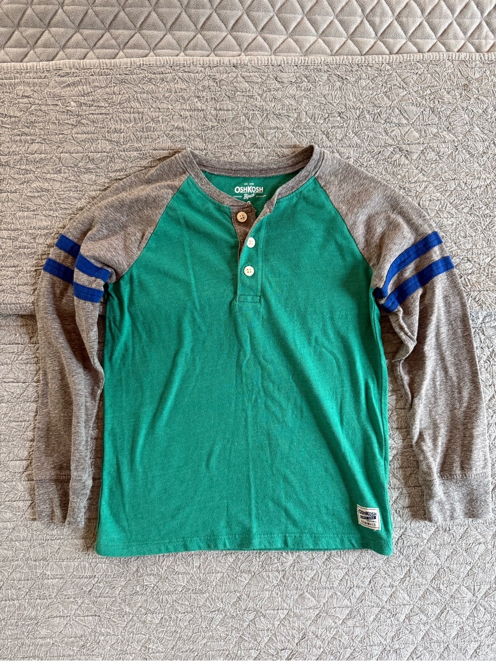 OshKosh B'gosh Green & Gray Raglan Henley Long-Sleeve Shirt